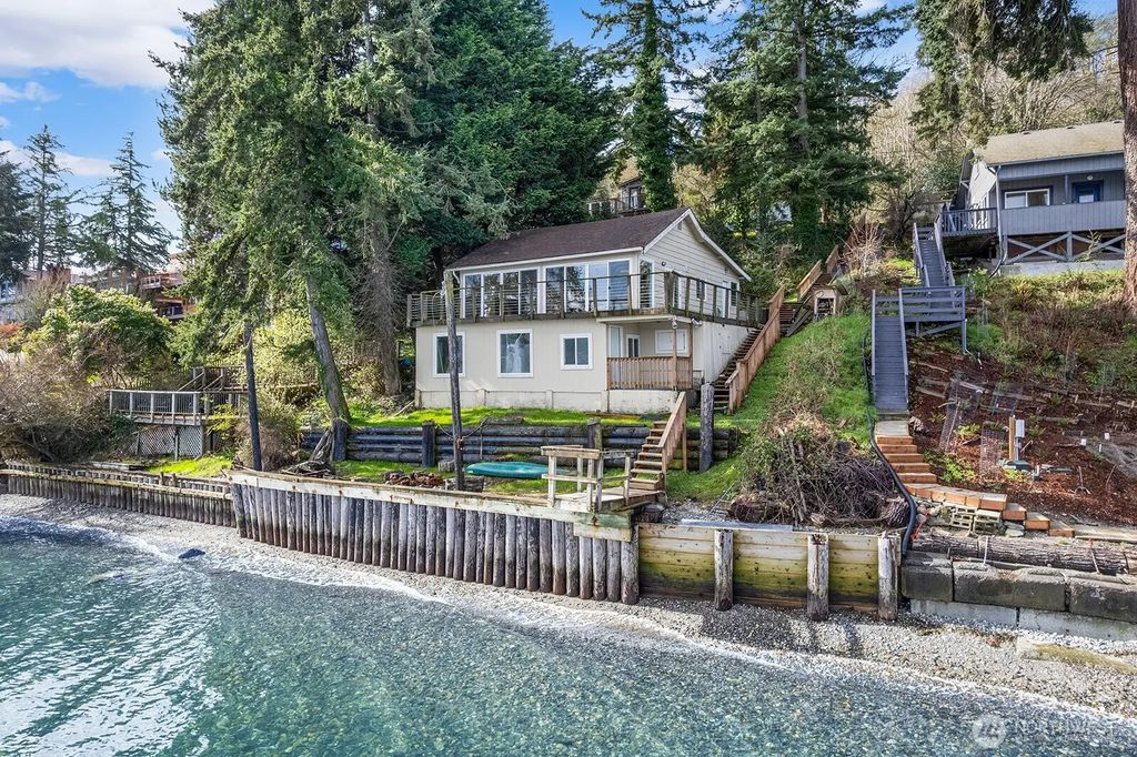 8032 Sw Hawthorne Lane, Vashon