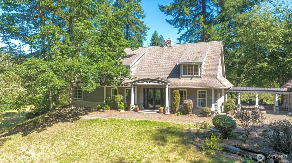 23609 W Lake Kayak Drive, Monroe