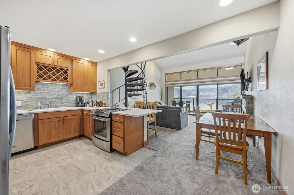 100 Lake Chelan Shores Dr. 3-8, Chelan