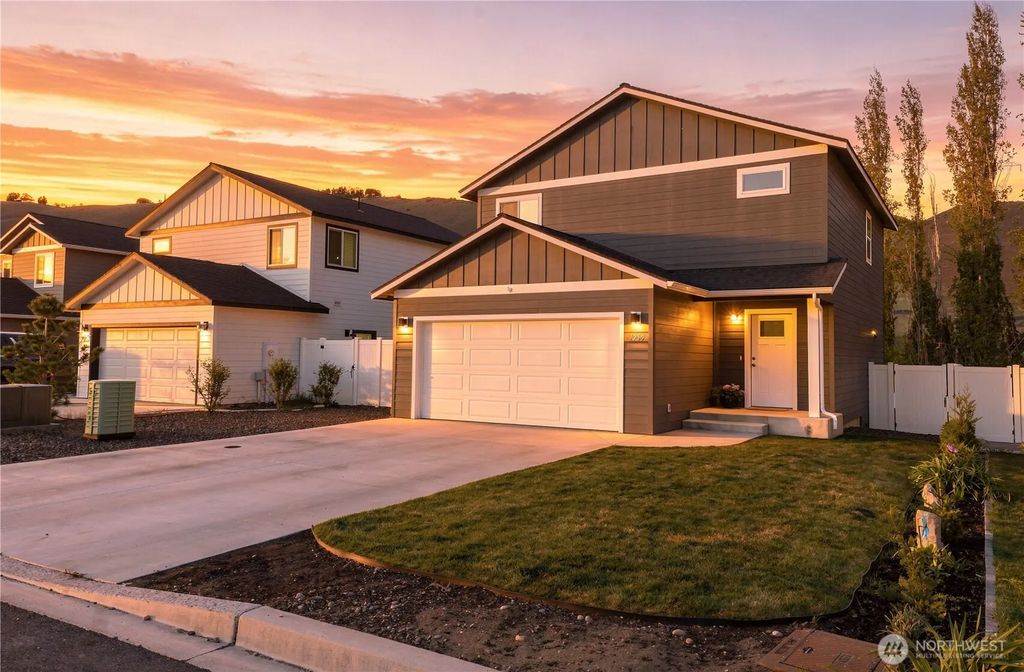 1259 Theo Way, Rock Island