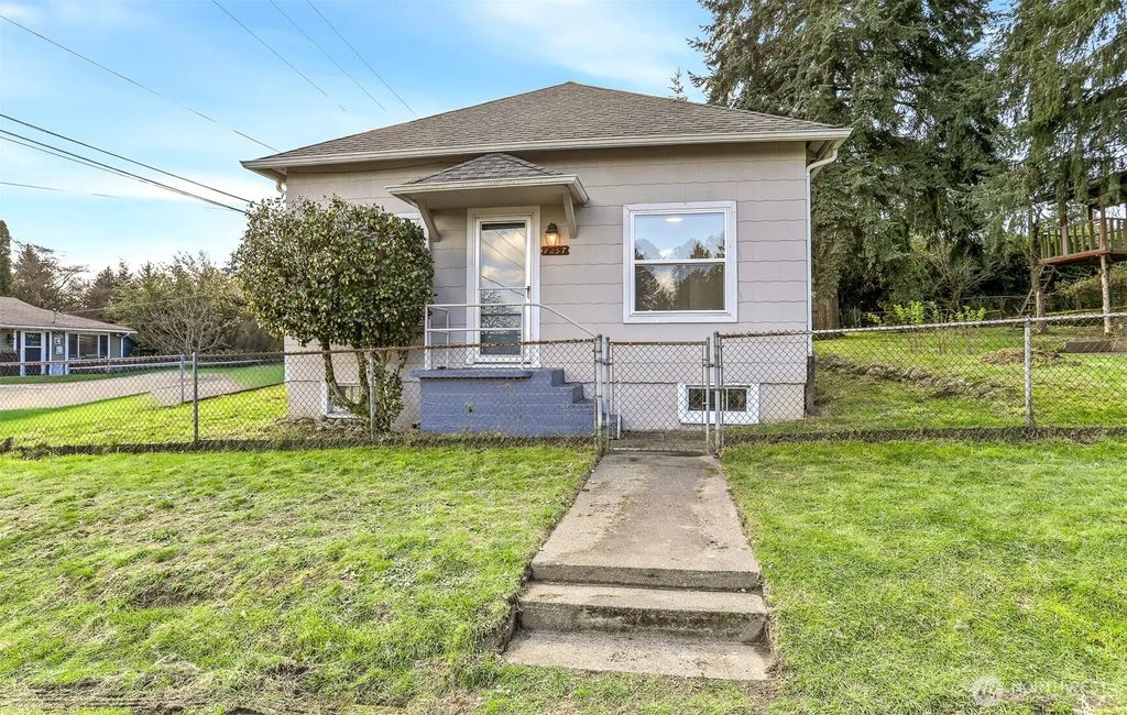 1257 S 116th Street, Burien