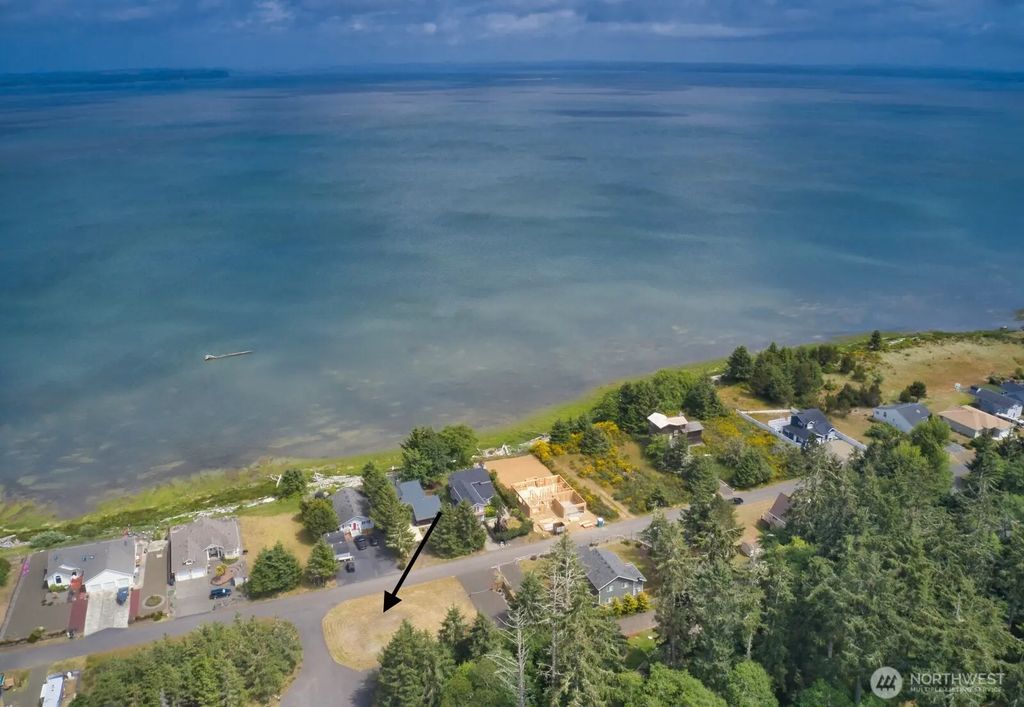 177 Sunrise/ 159 Kirkwood Ct. Se Avenue Se, Ocean Shores