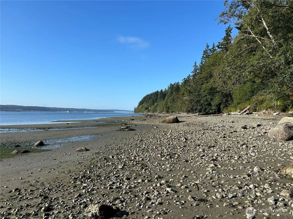 111 Seven Sisters Beach, Port Ludlow