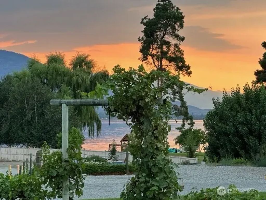 15 Oro Beach Drive 25,31, Oroville