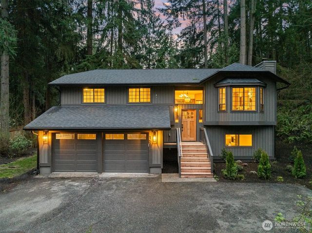 15817 Se Newport Way, Bellevue