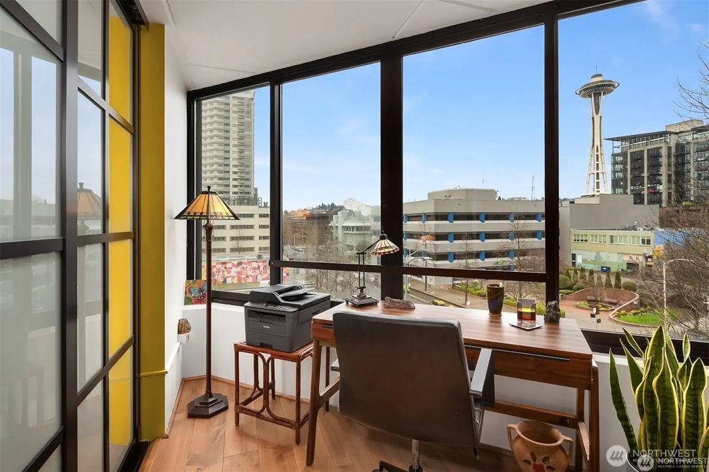 2621 2nd Avenue 504, Seattle