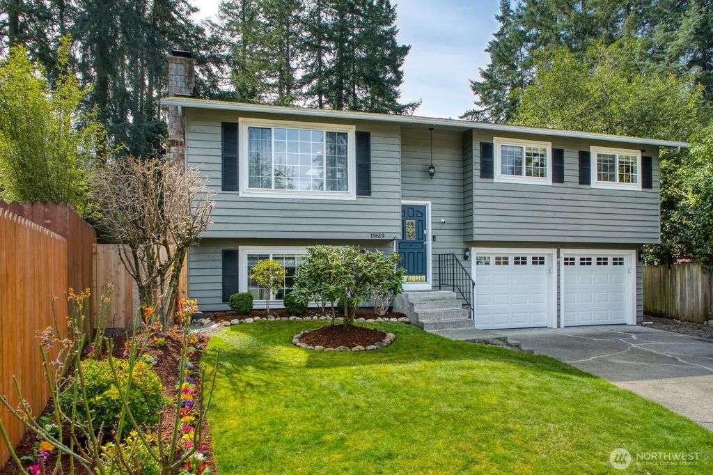 19619 Se 264th Court, Covington