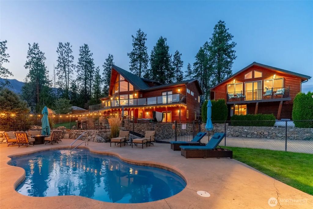 1995 Lakeshore Drive, Manson