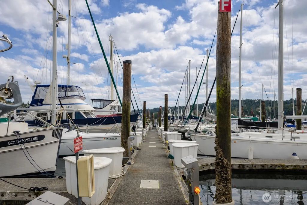 3901 Harborview Drive C-5, Gig Harbor