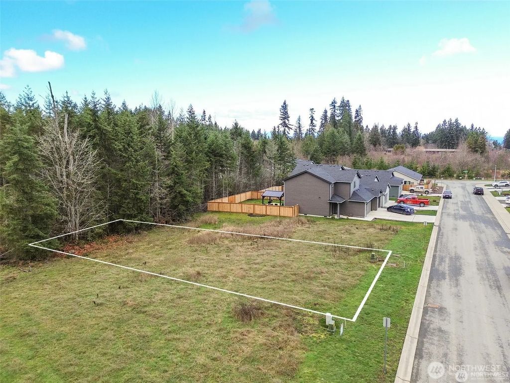 9999 Valley Creek Drive, Port Angeles