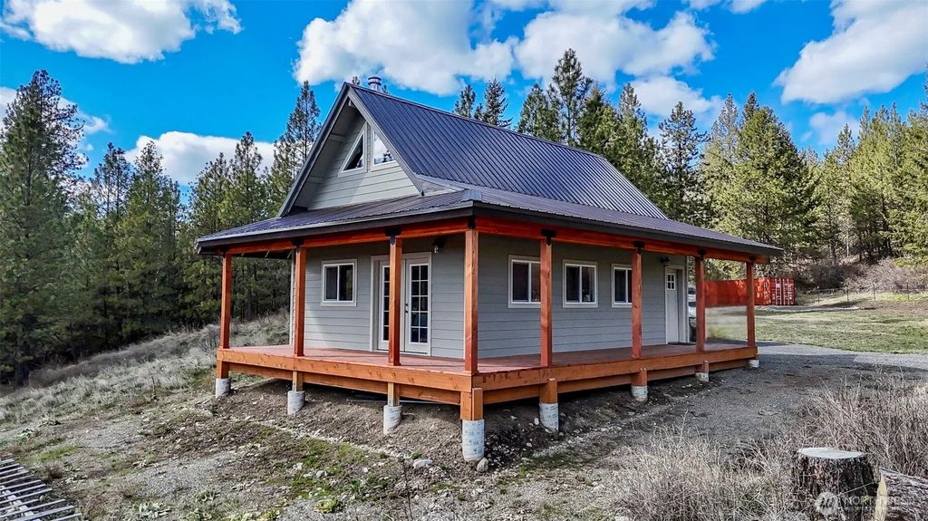 817 Dominion Springs Way, Colville
