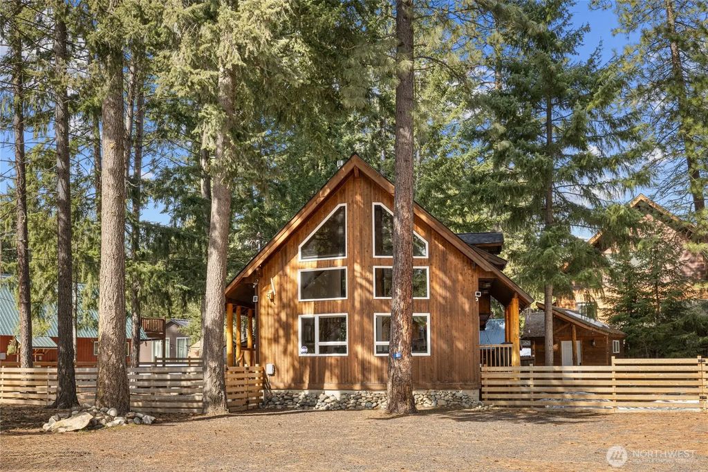 81 Spruce Lane, Ronald