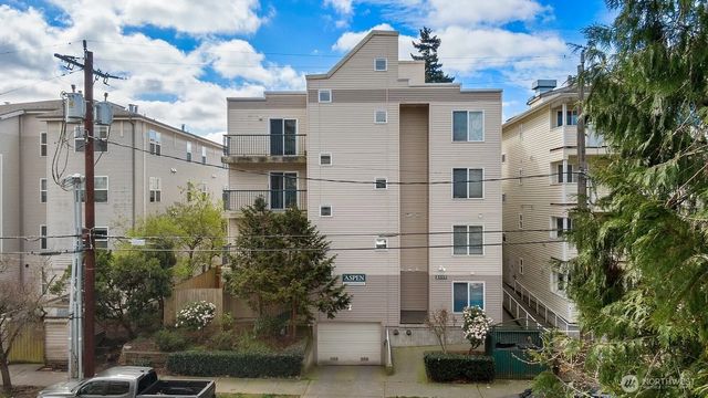 2117 N 107th Street 402, Seattle