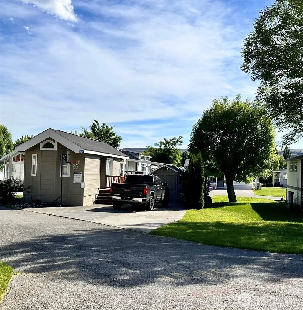 8818 Crescent Bar Road Nw 130, Quincy