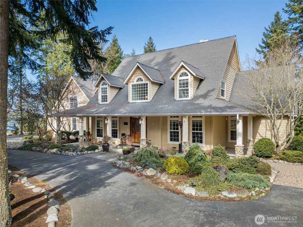 11 E Mindy Lane, Sequim