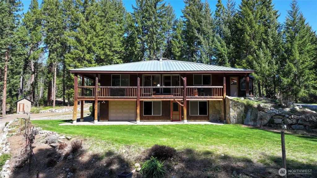 19374 Westside Dr, Leavenworth