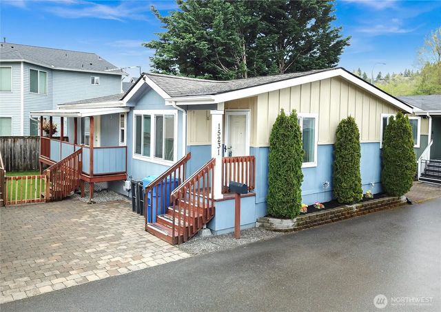 15231 Pine Drive, Renton