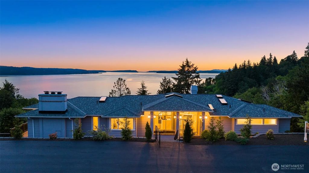 6117 92nd Street Sw, Mukilteo