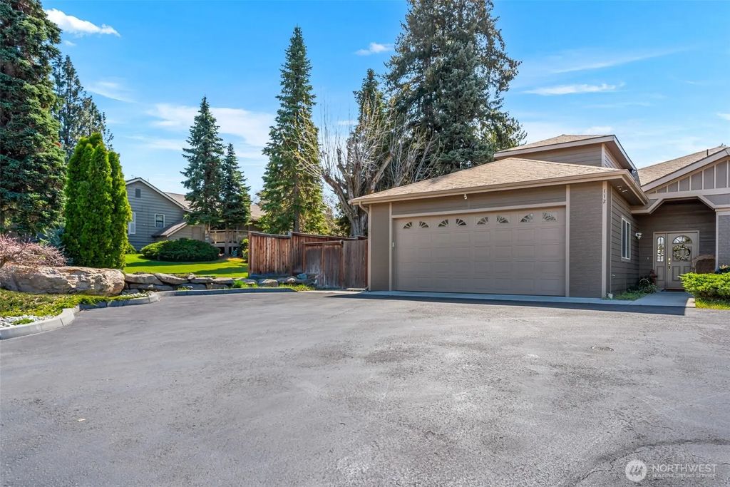 112 19th Street Ne, East Wenatchee