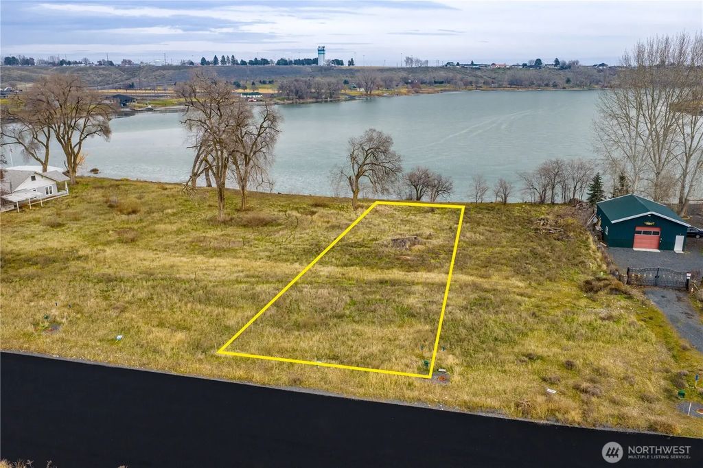 14 Valley Road Ne 14, Moses Lake
