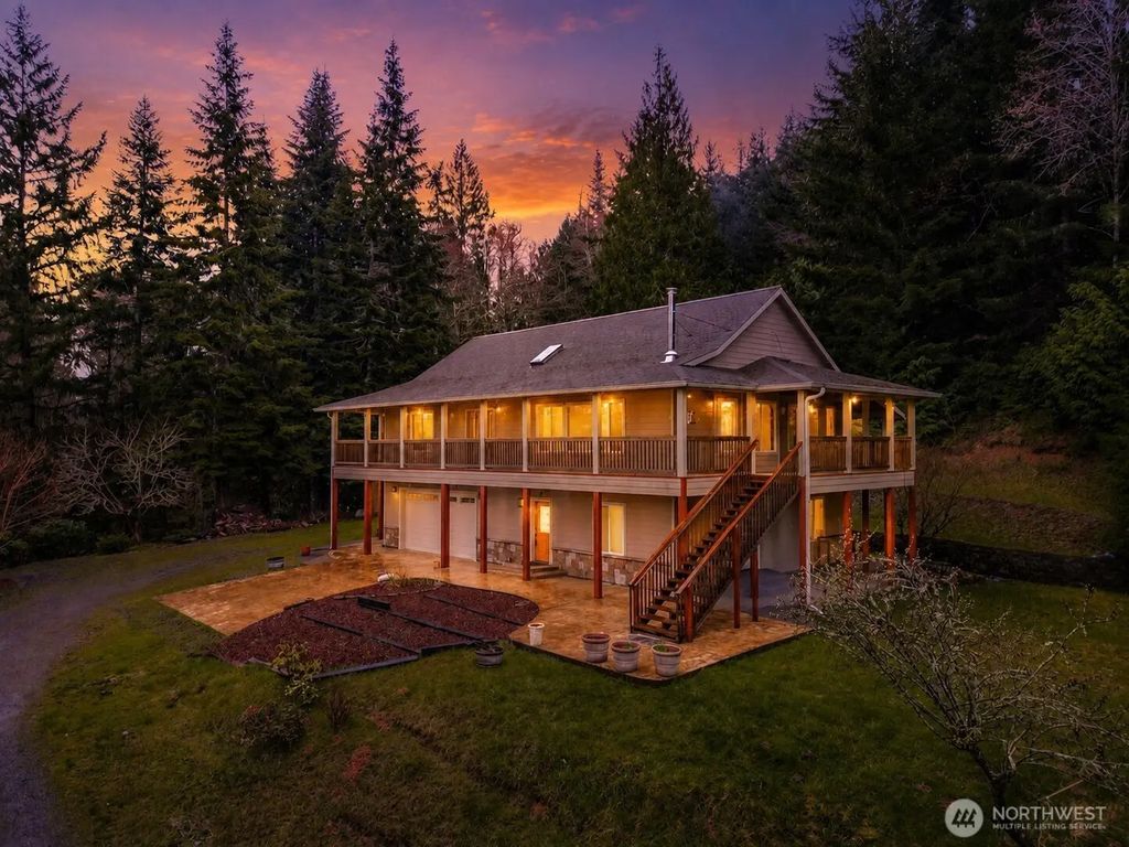 336 Big Hanaford Road, Centralia