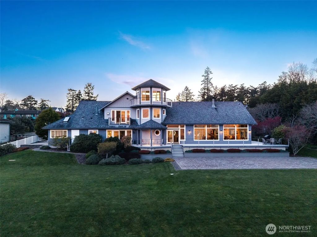 789 W Sims Way, Port Townsend