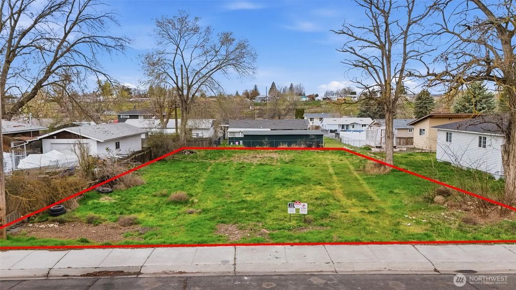 1528 N Buell Street, Moses Lake