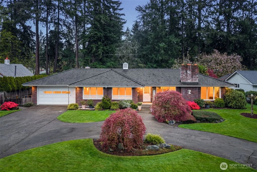 12 Forest Glen Lane Sw, Lakewood