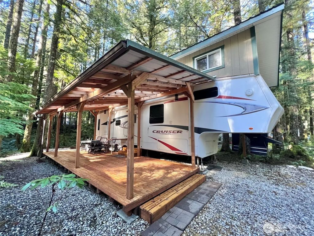 240 Shinn Canyon Drive, Deming