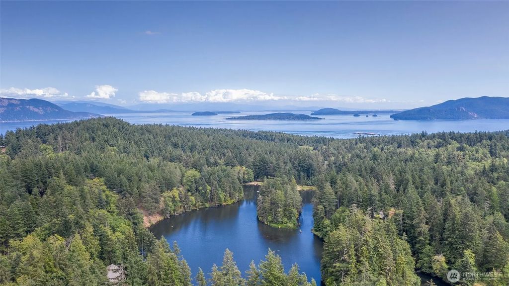 36 Coastline Drive, Orcas Island