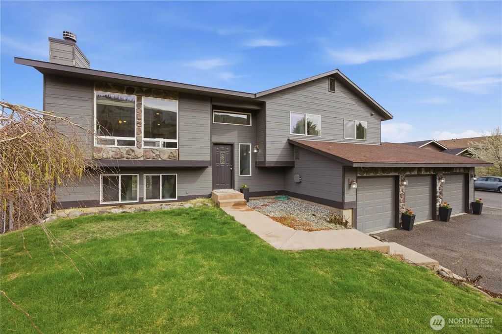 109 Nelmida Lane, Chelan