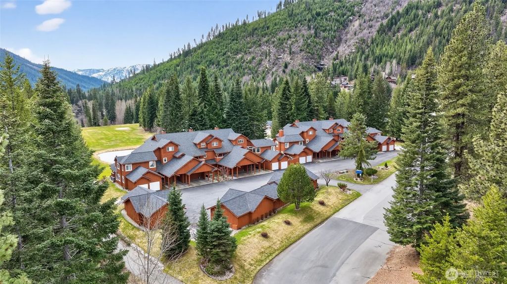 20701 Club House Drive 205, Leavenworth