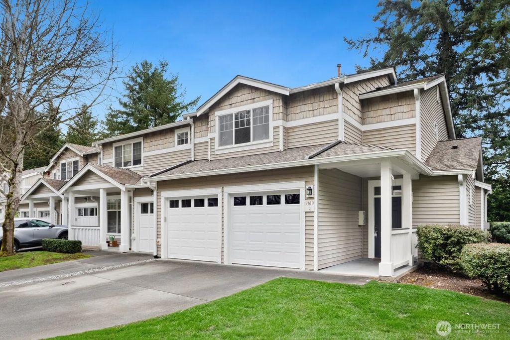 9610 179th Place Ne 4, Redmond