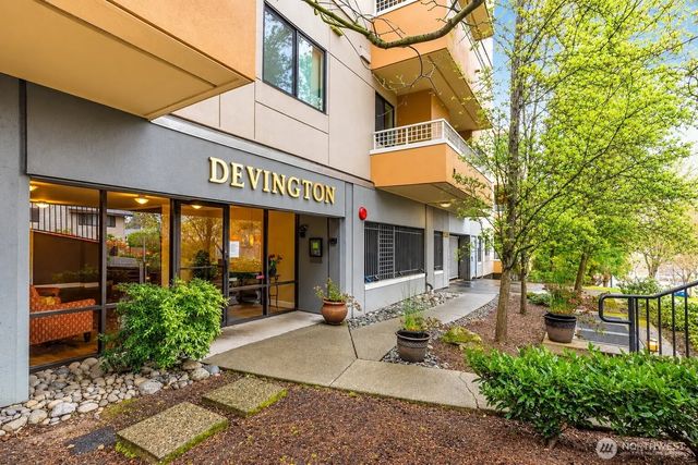 7600 Se 29th St 311, Mercer Island