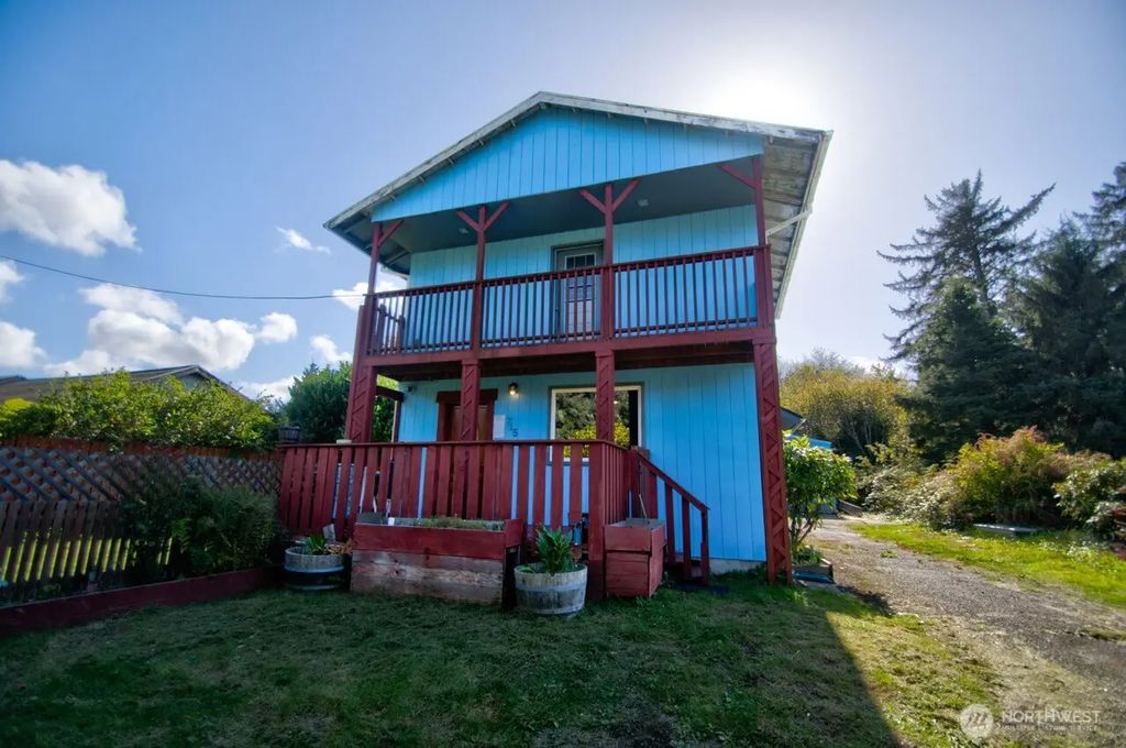 715 Copalis Beach Road, Copalis Beach