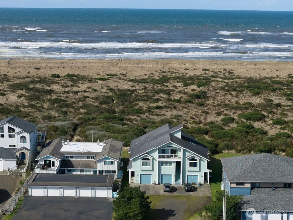 1029 S Sand Dune Avenue Sw, Ocean Shores
