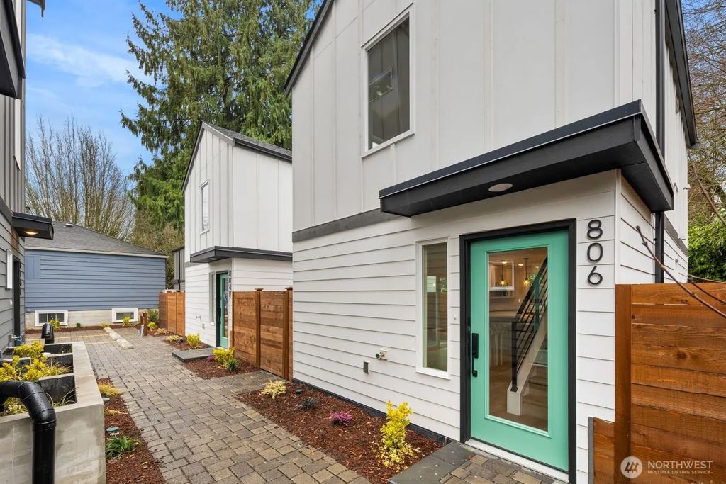 806 S Rose Street, Seattle