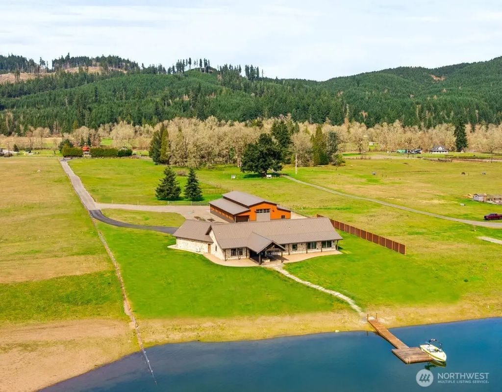 6401 Skookumchuck Road Se, Tenino