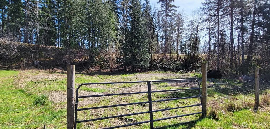 50 W Alder Place, Elma