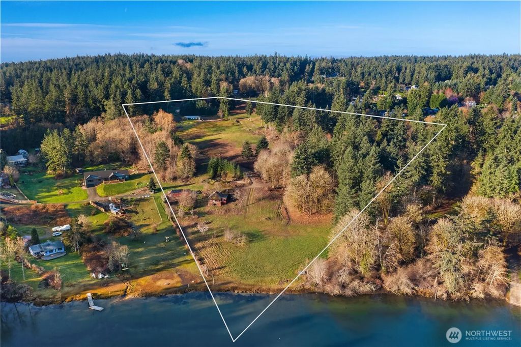 1157 12th Avenue, Fox Island