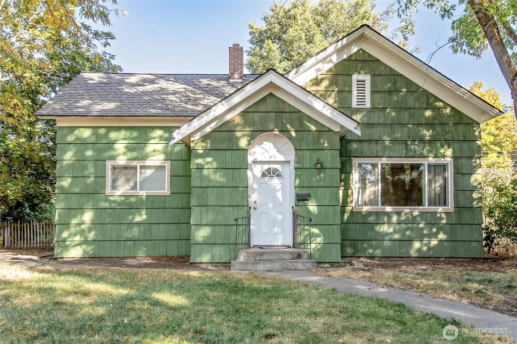 504 504.5 N Sampson Street 1 & 2, Ellensburg