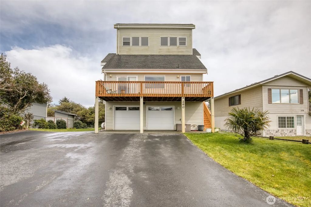260 Ocean Shores Boulevard Sw, Ocean Shores