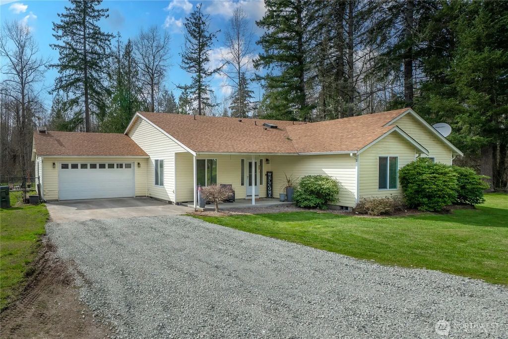 30714 118th Avenue E, Graham