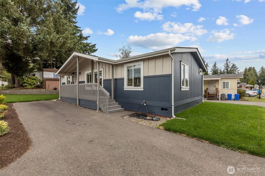 31108 3rd Avenue 301, Black Diamond