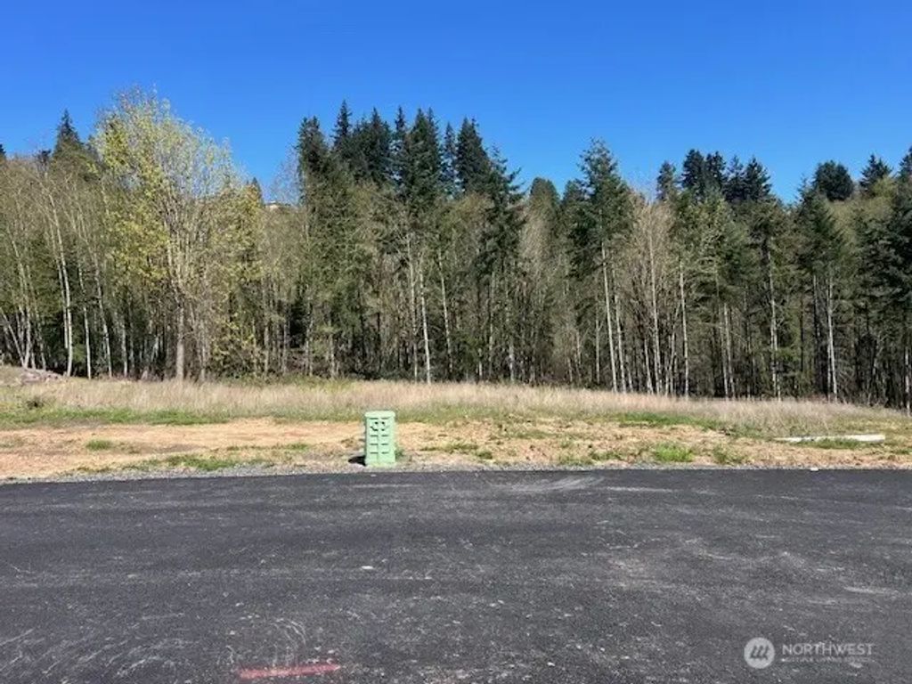 260 Livingston Heights Drive, Longview