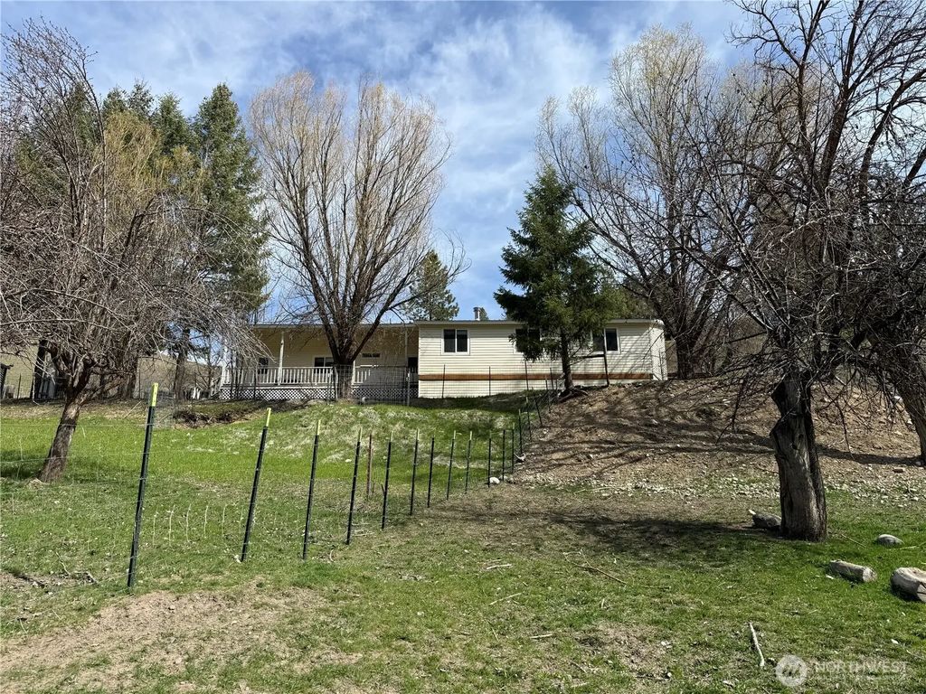 155 St. Peter's Creek Road, Malo