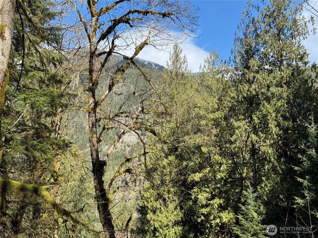High Ridge Drive, Marblemount