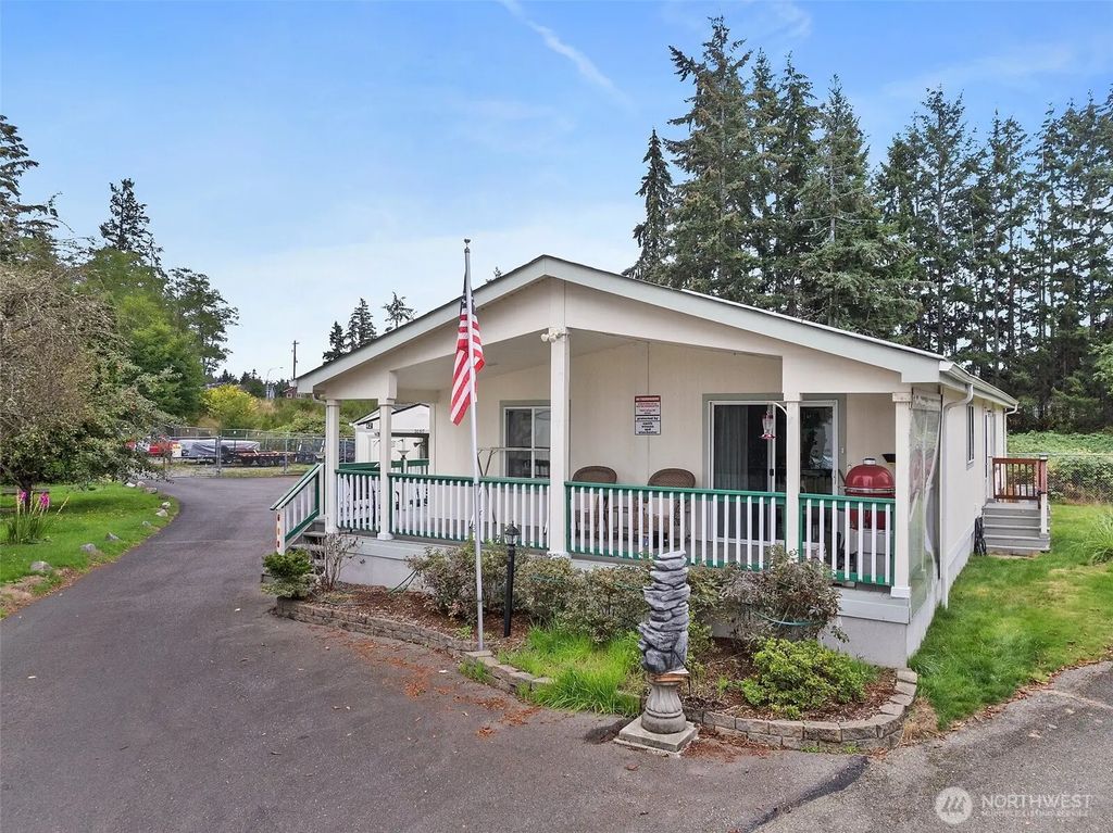 20517 10th Avenue E 42, Spanaway