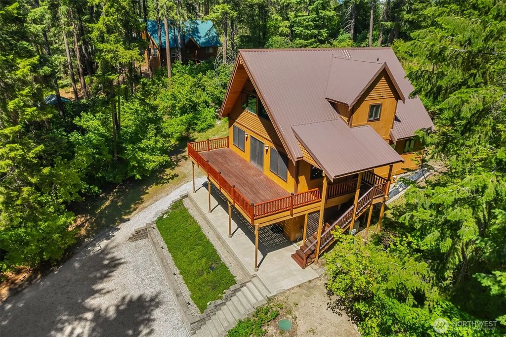 2454 Salal Drive, Leavenworth
