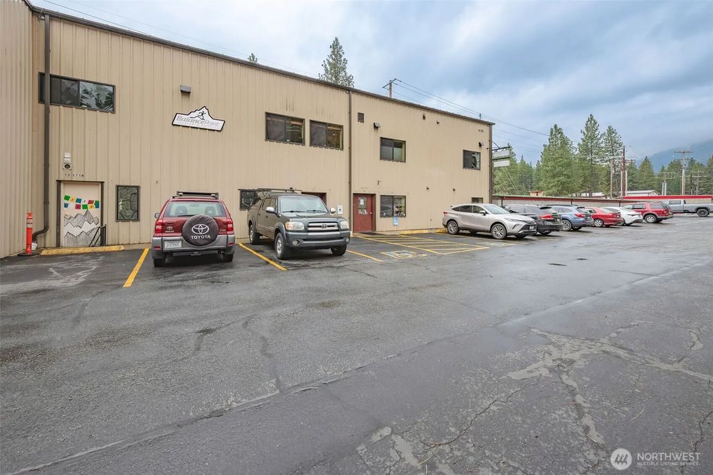 10171 Chumstick Highway B, Leavenworth